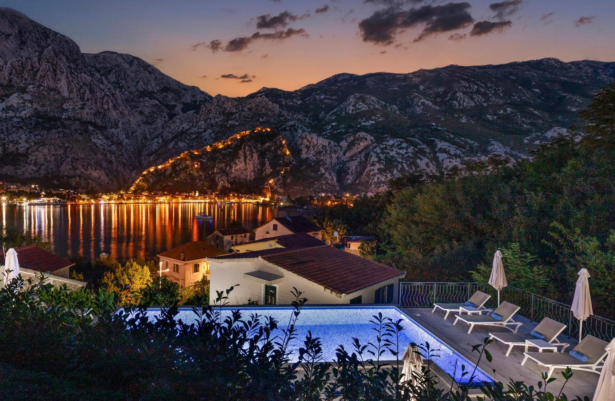 Apartments Doncic Kotor Eksteriør bilde