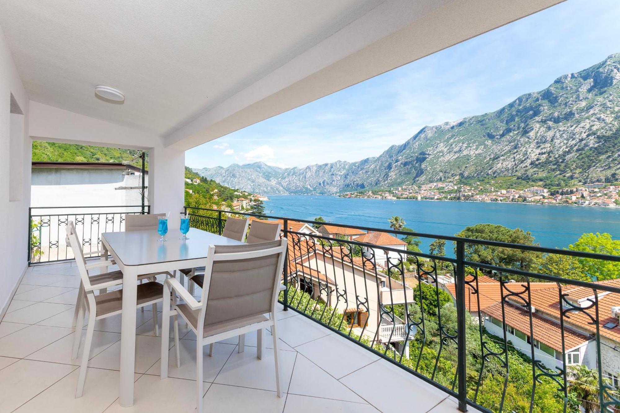 Apartments Doncic Kotor Eksteriør bilde